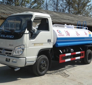 福田時(shí)代灑水車(國四) 福田時(shí)代灑水車(國四)